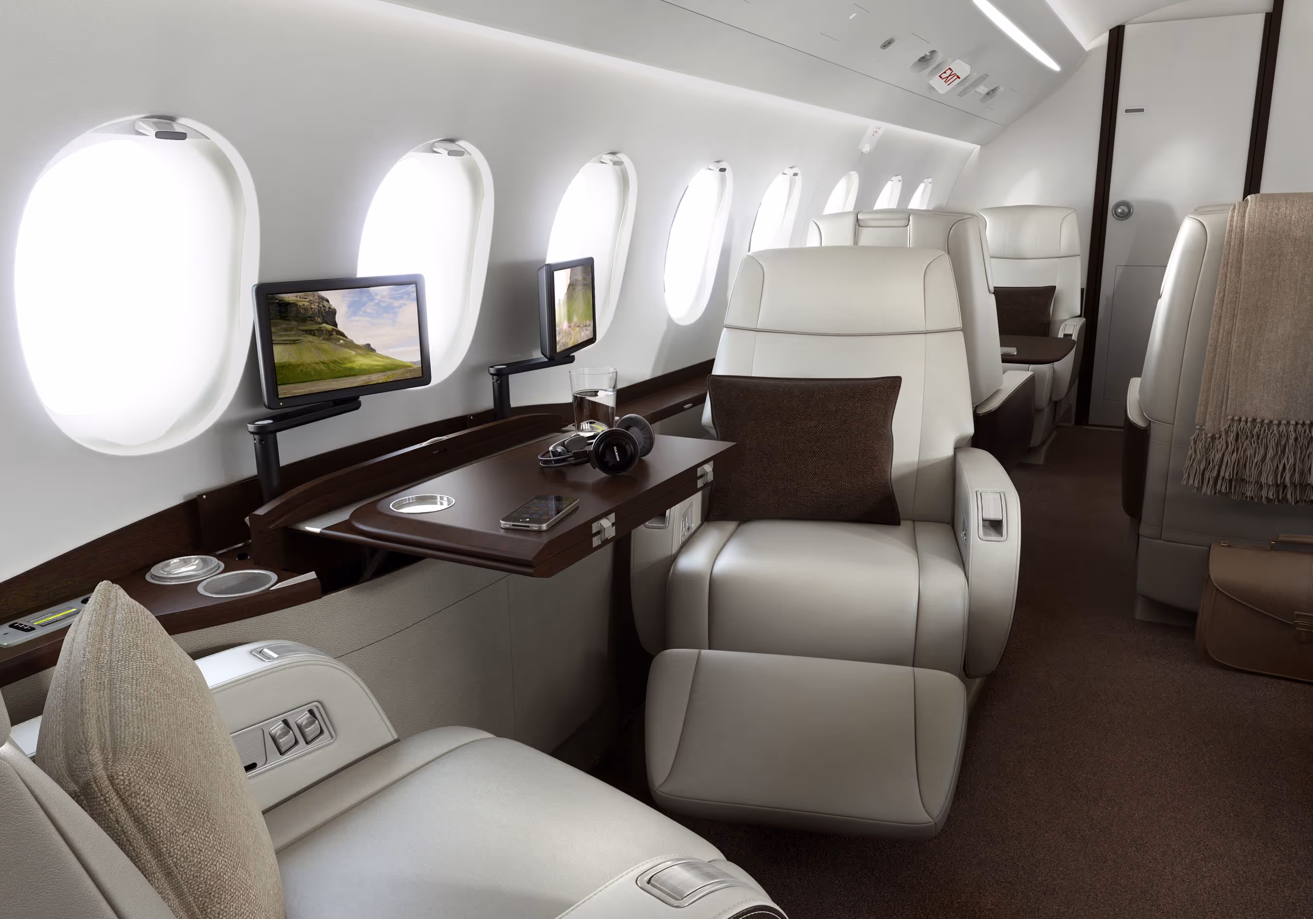 Falcon 2000S Interno 2