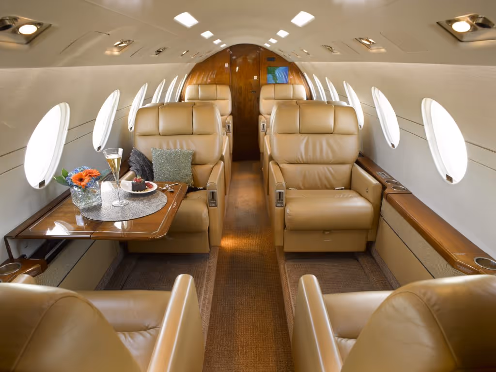 Falcon 50 Interno 2