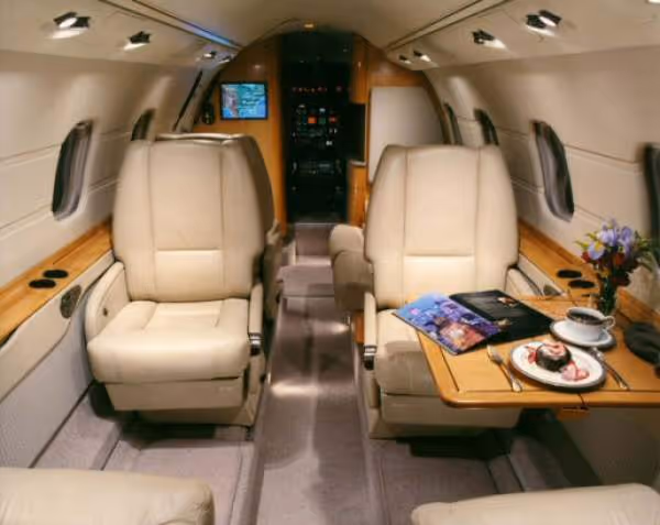 Learjet 55 Innenansicht 2