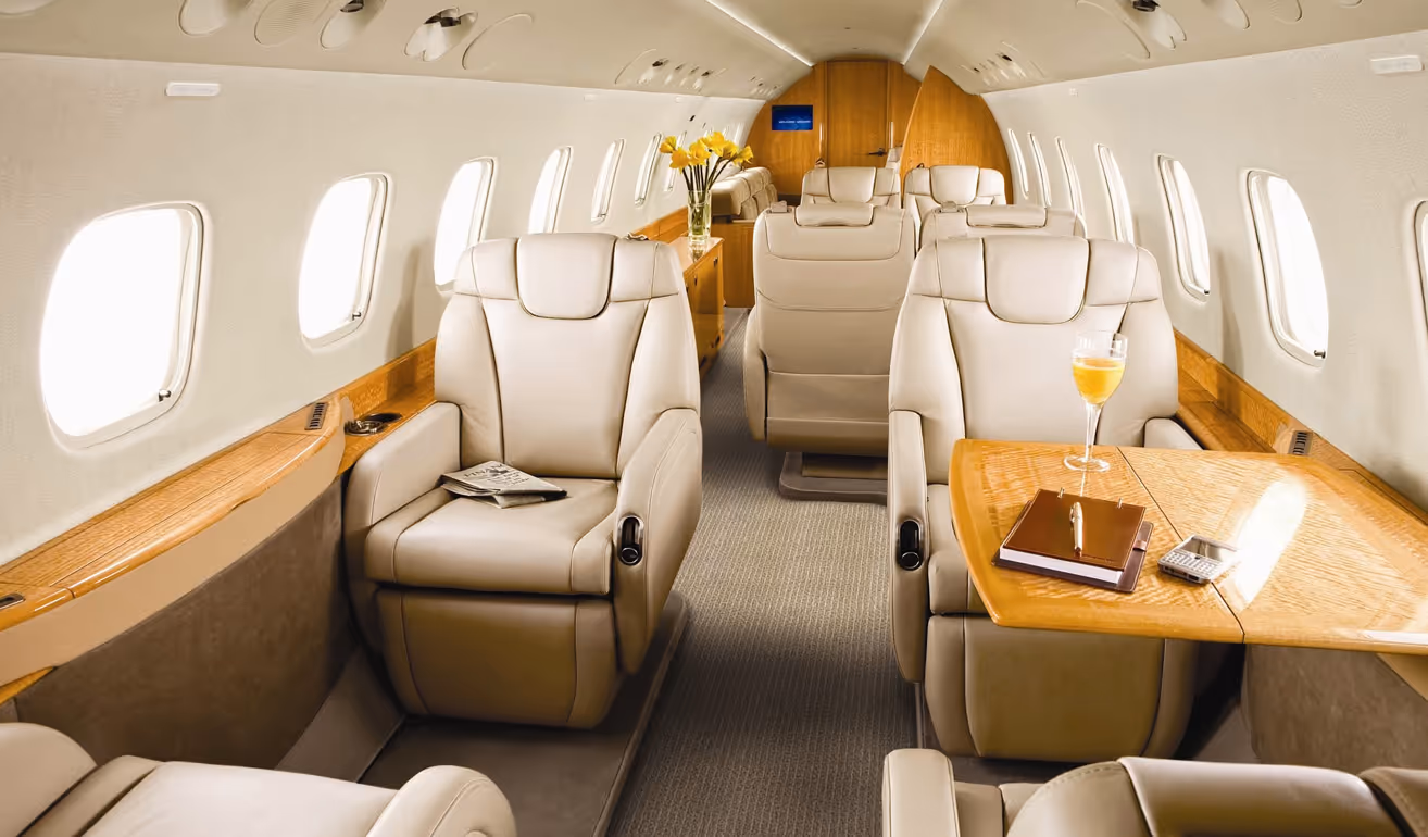Legacy 600 Interior 2