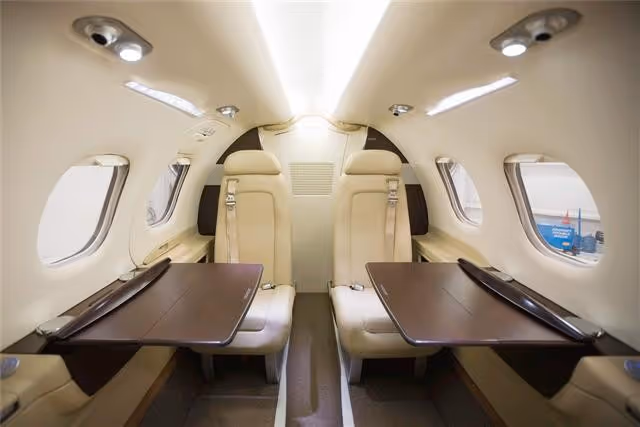 Phenom 100 Interno 2