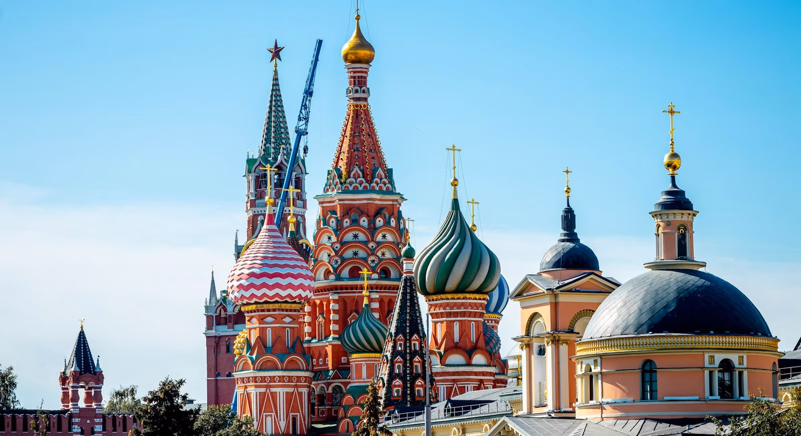 Частный самолёт на перроне Бишкек