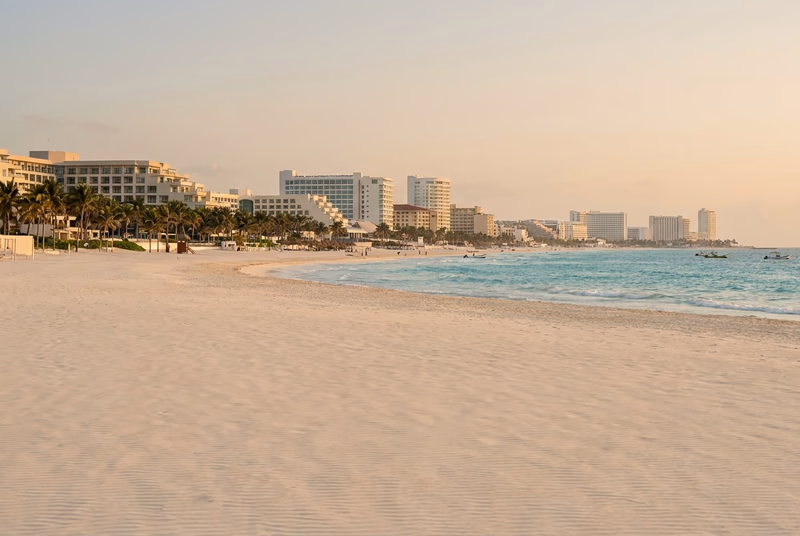 Private jet to Cancun
