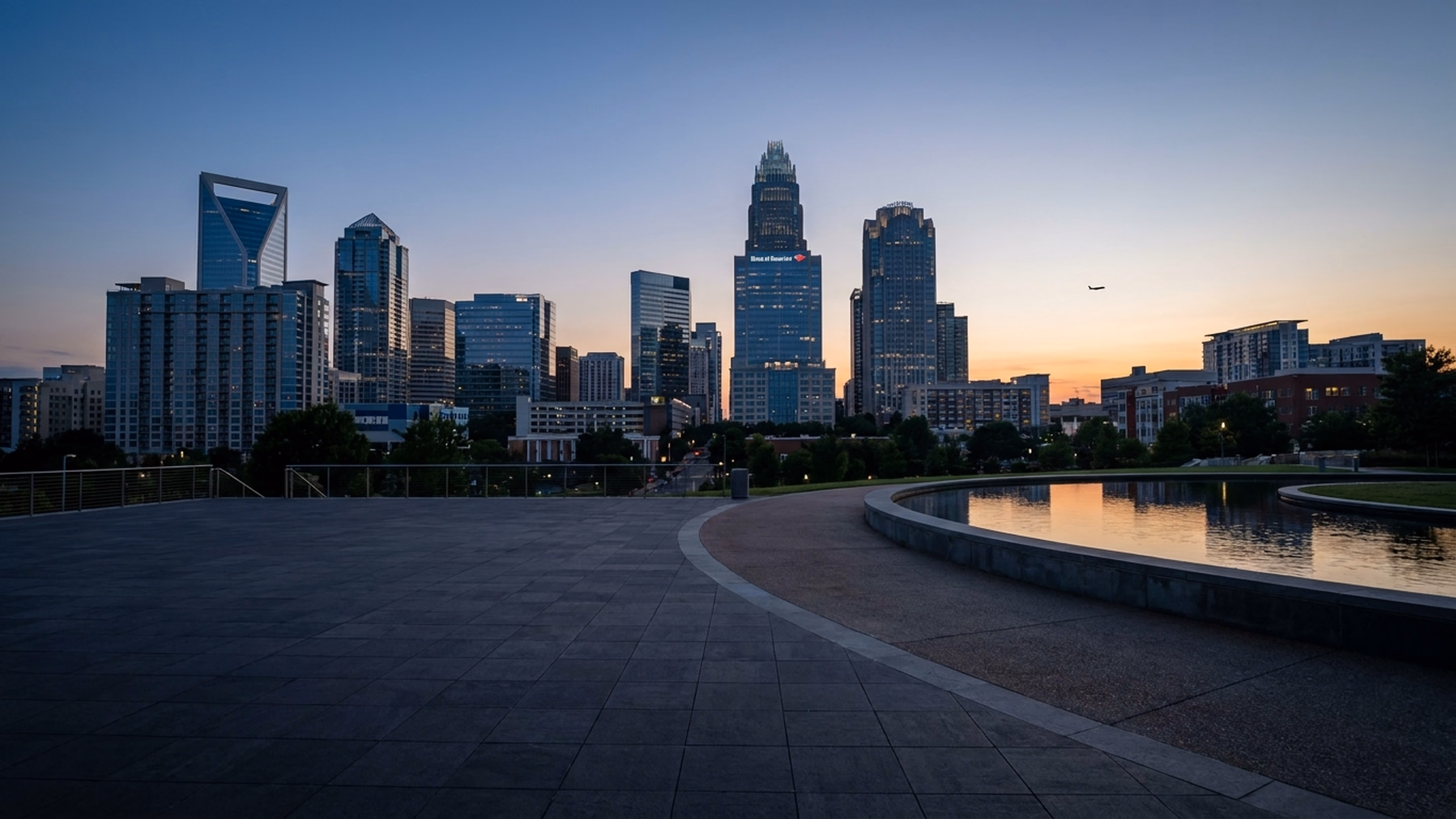 Private jet at Charlotte–Concord