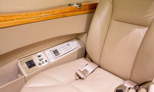 Citation CJ4 Cockpit 4