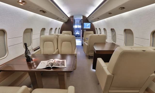 Global Express XRS Cockpit 4
