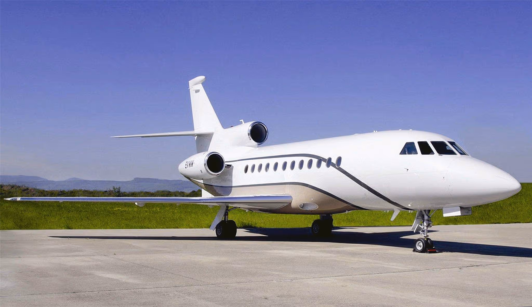 Privatjet Falcon 900