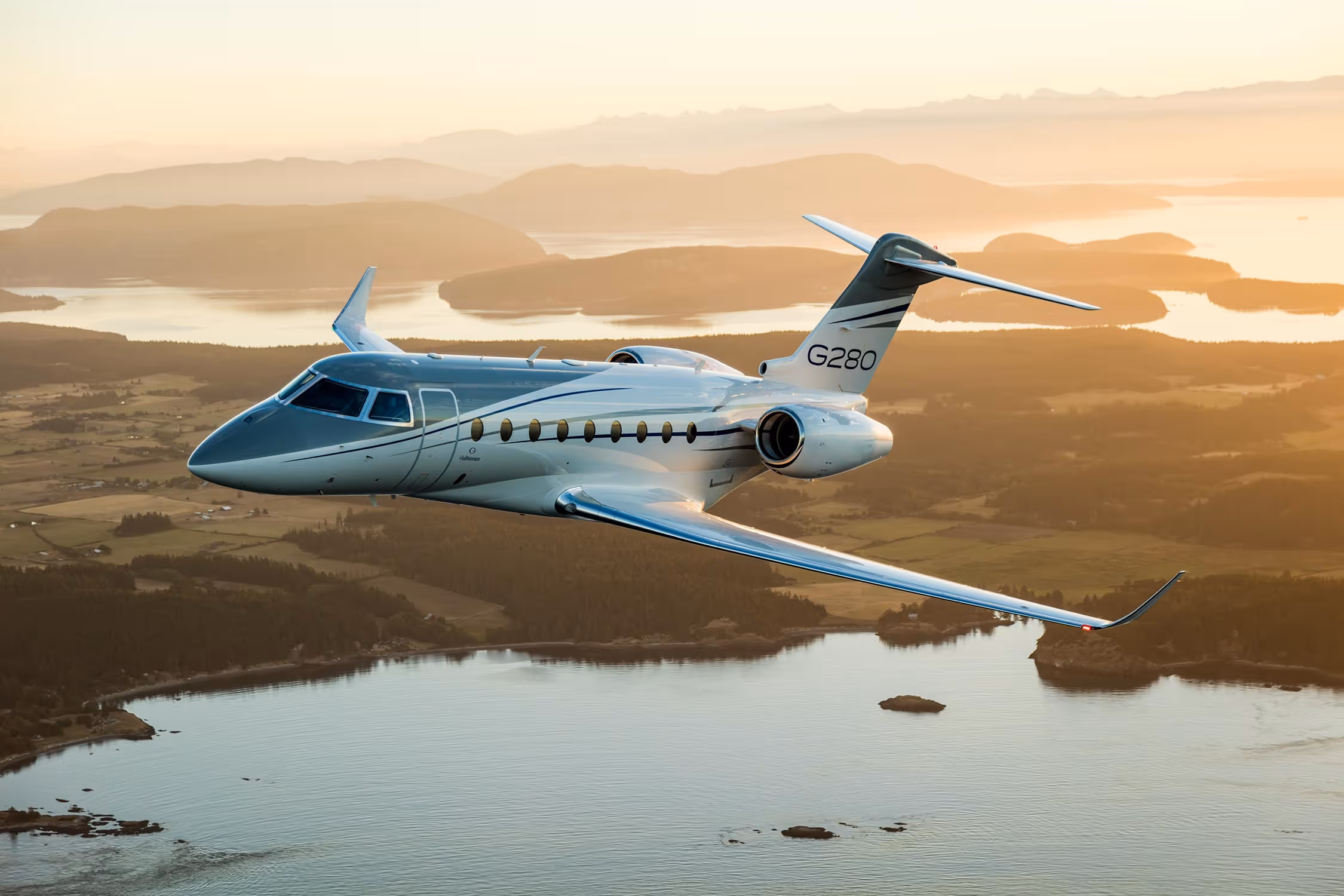 G280 private jet exterior