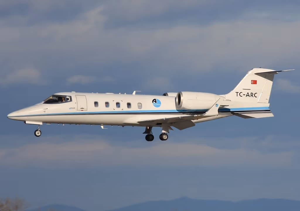 Learjet 60 private jet exterior