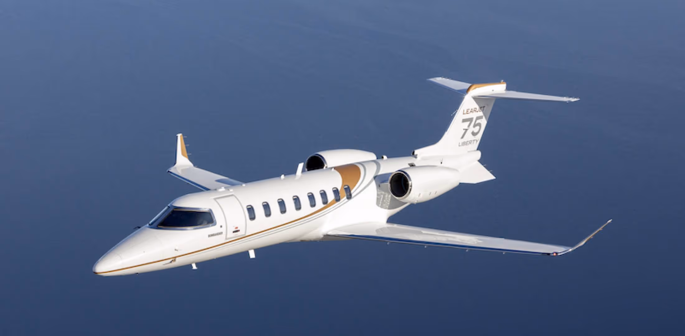 Extérieur du jet privé Learjet 75 Liberty