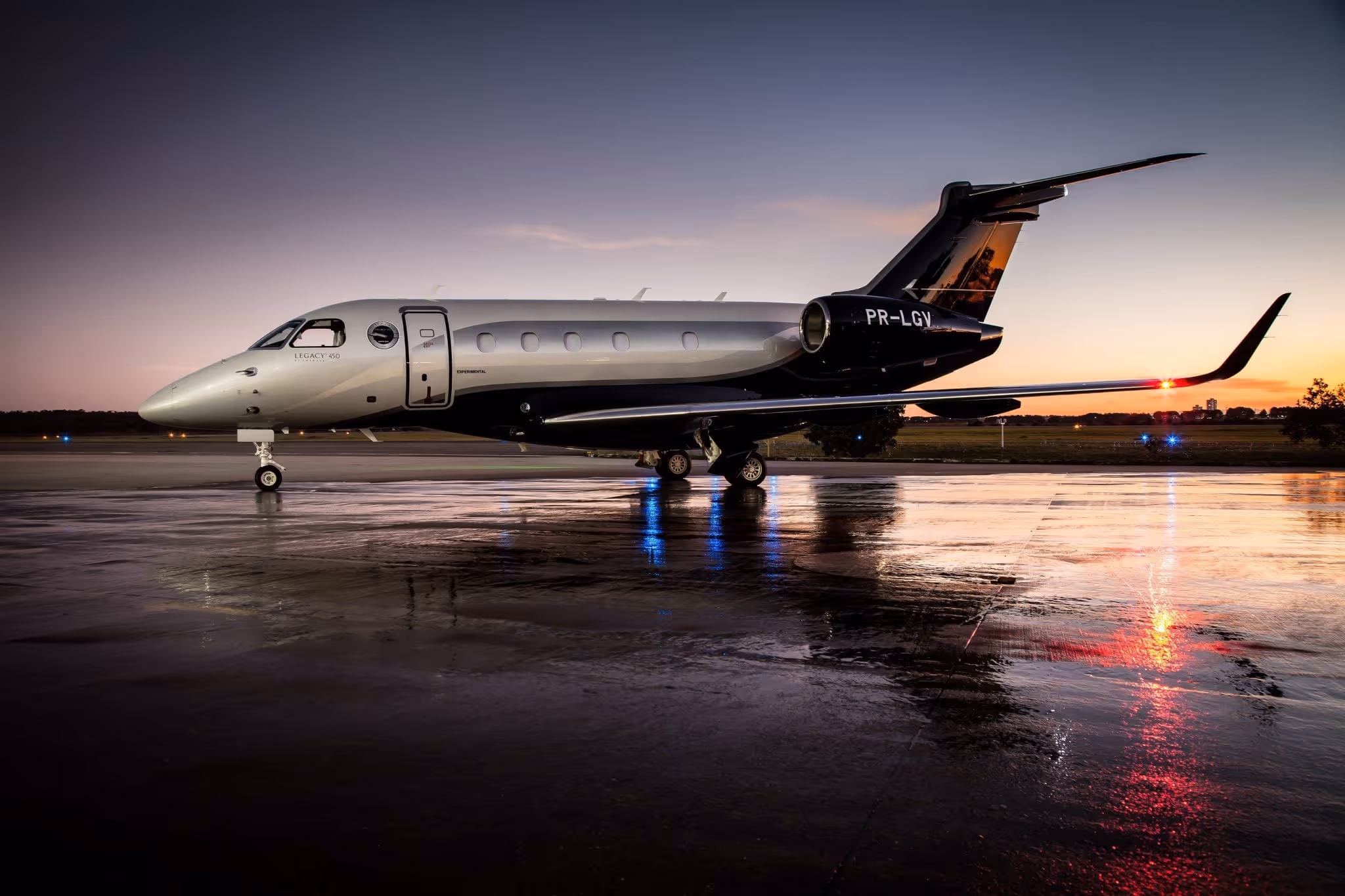 Embraer Legacy 450