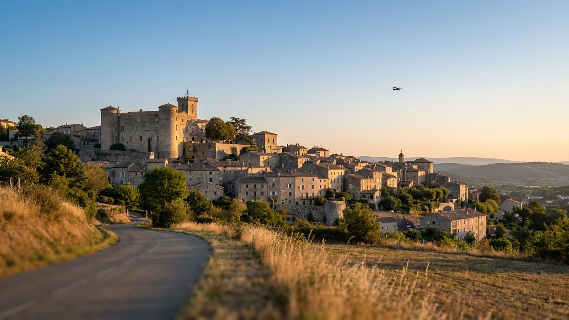 Jet privado en Aubenas-vals-lanas–Aubenas-Ardèche Méridional