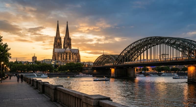 Private jet charter Cologne to London