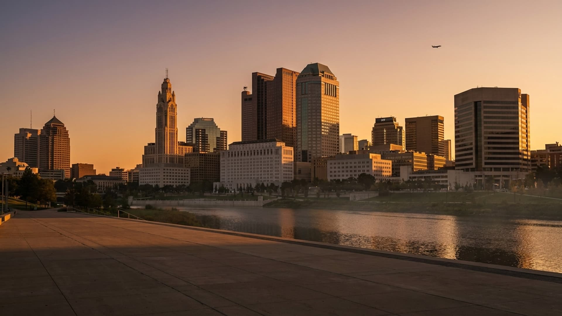 Чартер на частном самолёте в Ohio State University Airport
