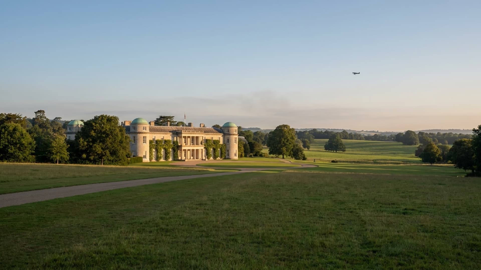 Goodwood private jet aviation hub