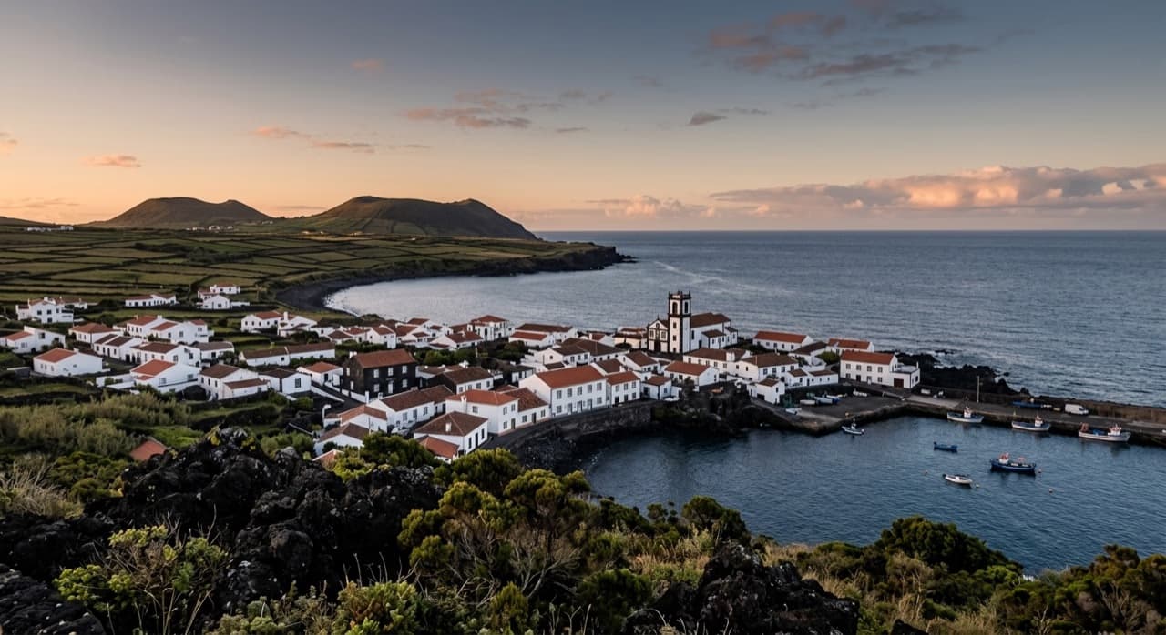 Private jet charter to Graciosa