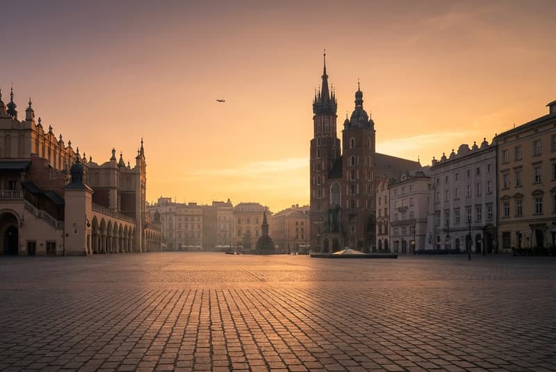 Privatjet auf dem Vorfeld in Krakau