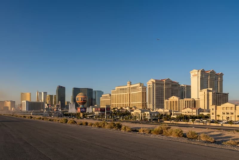 Private jet charter to Las Vegas — fly from Los Angeles