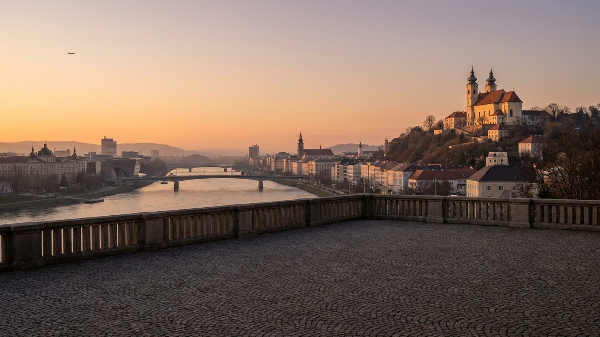 Linz private jet aviation hub