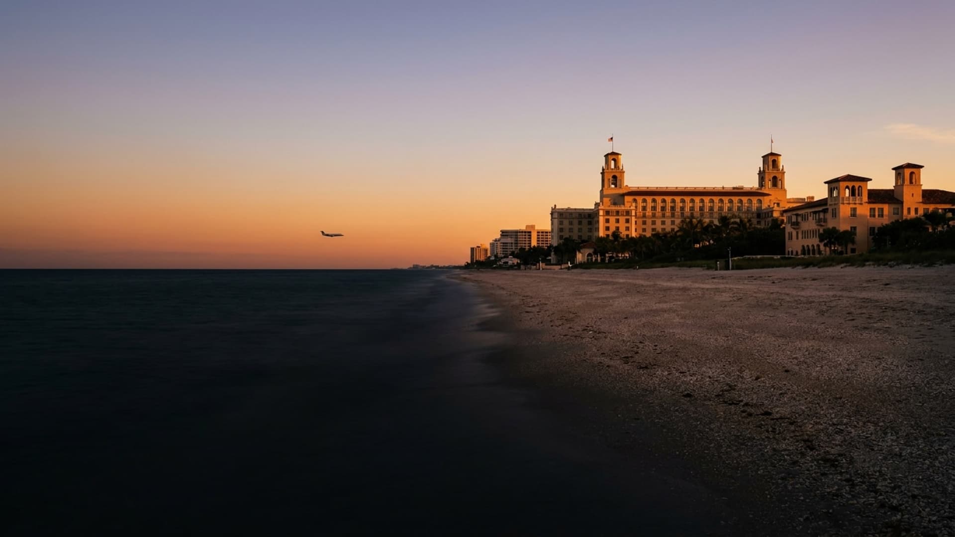 Palm Beach private jet aviation hub
