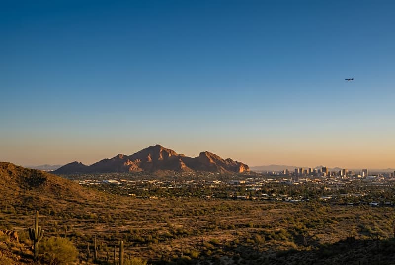 Private jet charter to Phoenix — fly from Denver