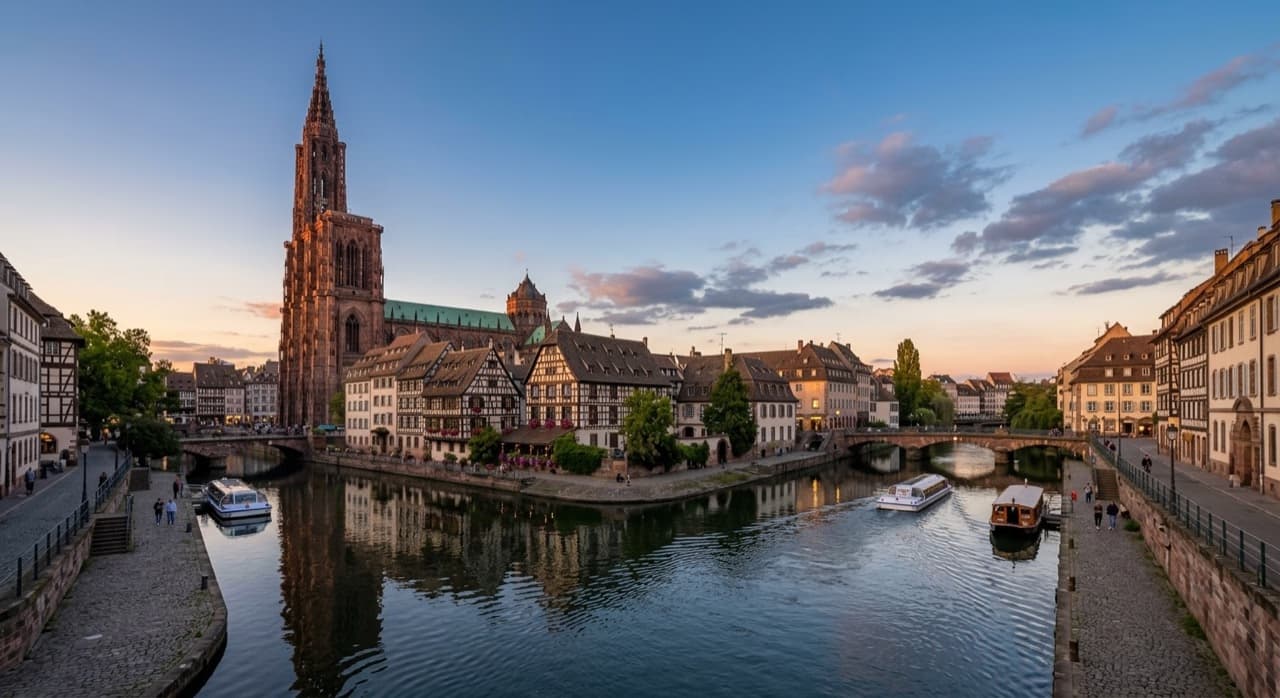 Private jet charter to Strasbourg