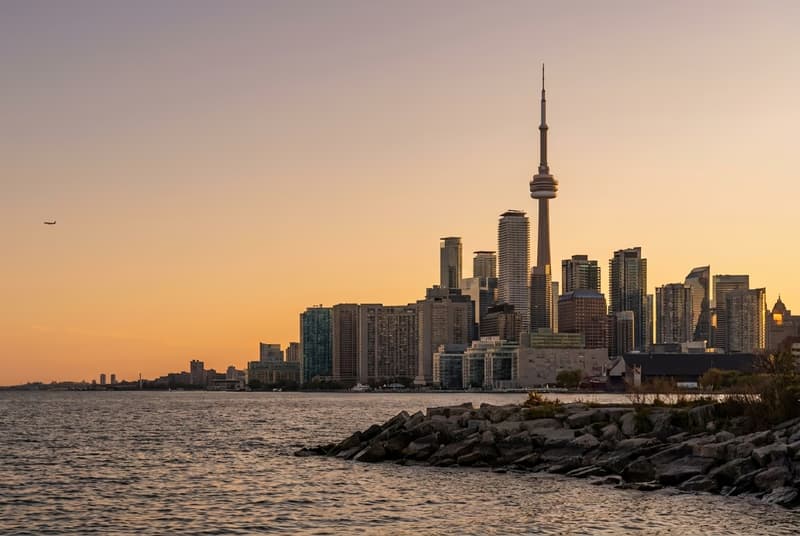 Private jet charter to Toronto — fly from Vancouver